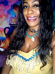 AmazonianMistress 스트림 이미지