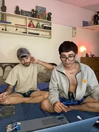 Devilboyzzz webcam stripchat model stream image