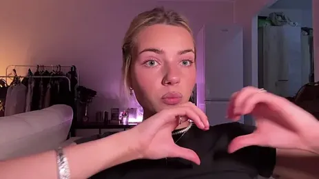 ChristelDuncombe 스트림 이미지
