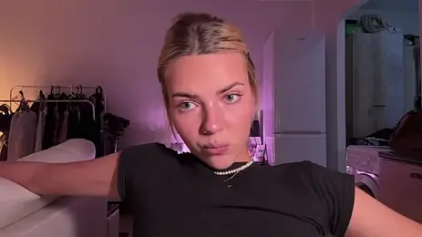 ChristelDuncombe 스트림 이미지
