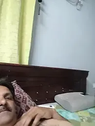 Telugumistress 웹캠 미리보기