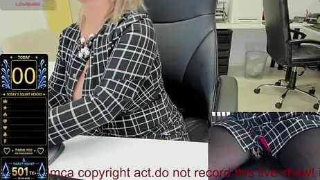 squirt_milf_viktoria 스트림 이미지