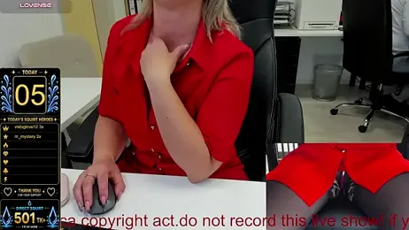 squirt_milf_viktoria 스트림 이미지