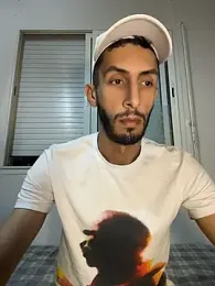 Yassir-xxxl webcam stripchat model stream image