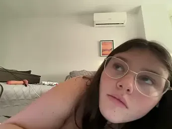 sari237 Stripchat 방송 화면
