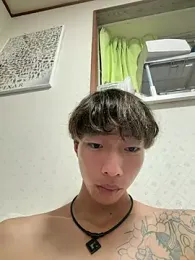 kshu420 webcam stripchat model stream image