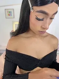 Daphne_Hills webcam stripchat model stream image