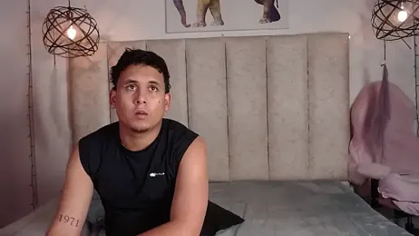 owenandrosecs webcam stripchat model stream image