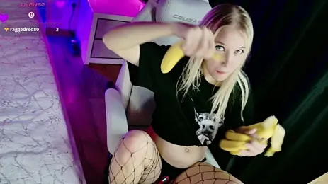 NaomiHita webcam stripchat model stream image