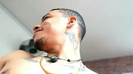 AlphaMasterXxx 스트림 이미지