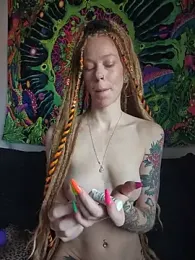 LucidLucy 스트림 이미지
