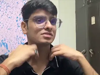 sutfukii webcam stripchat model stream image