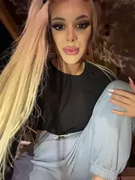 AlyssaFoxx_ 스트림 이미지
