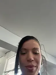 Rafaellaz webcam stripchat model stream image