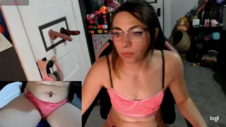 KierBearKisses webcam stripchat model stream image